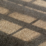 Rengjøring av terrazzo gulv